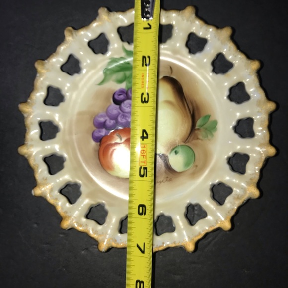 Vintage Norleans Japan Hand Painted Fruit Reticulated Plate Signed K .Fujita - Picture 8 of 10